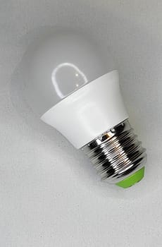 Spectrum Led E27 kulka 6W 3000k barwa ciepła